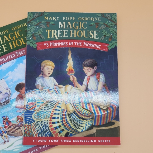 Magic Tree House Books 1-4 Box Set - Picture 6 of 9
